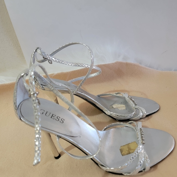 ❤️Guess or FREE for any prurchase / ADD ON YOUR BUNDLE - Picture 2 of 4